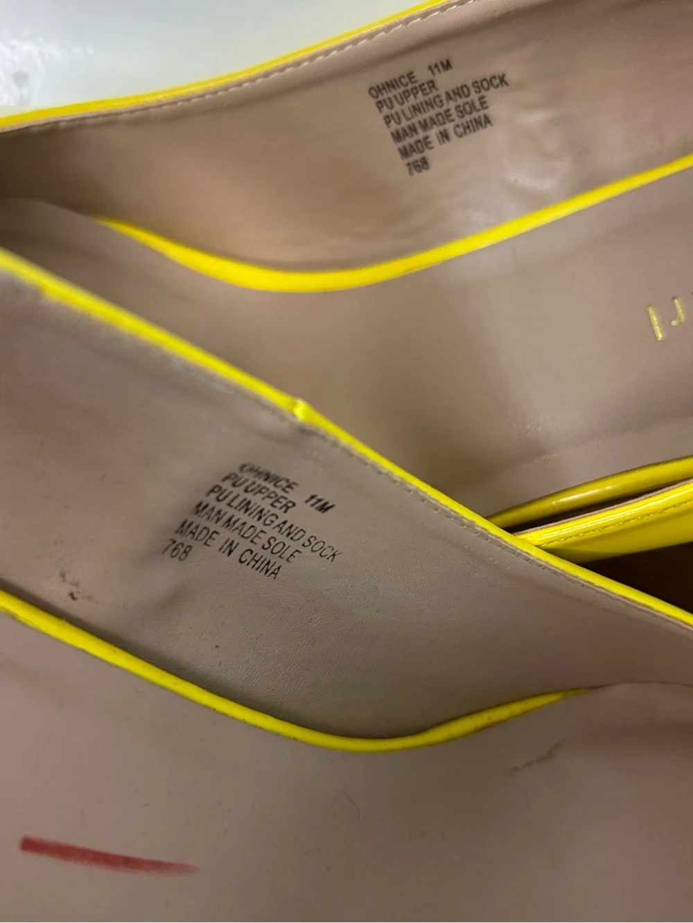 Madden Girl Yellow Patent Pointed-Toe Stiletto Pumps size 11